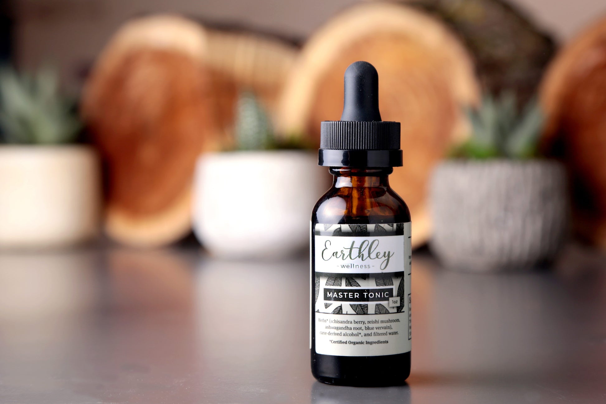 This Master Tonic - 2oz by Earthley is specifically made for those who deal with consistent mild stress or it’s just a trying time in your life. This tincture is designed to support every part of your body. Schisandra Berry helps to support your cognitive function and overall wellness. Blue Vervain helps to promote feelings of calm, along with the anti-stress and calming properties of Ashwagandha Root. We combined those with reishi mushroom which helps to support detox and the immune system.
