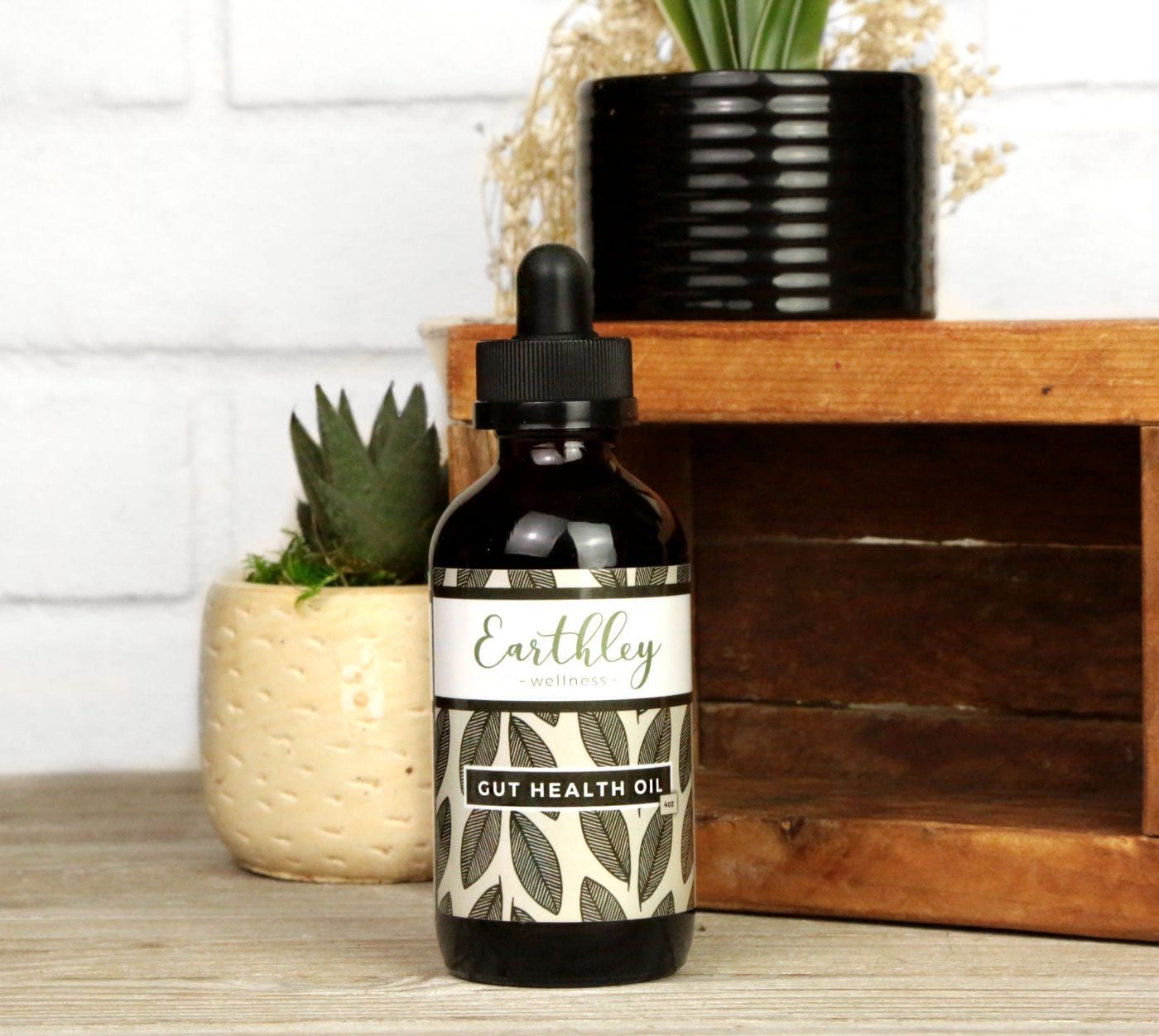 This Gut Health Oil - 2oz by Earthley was created to help detox your gut for improved health. Each ingredient was chosen for its gut health benefits.