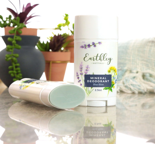 This Mineral Deodorant - Citrus by Earthley uses the simplest, cleanest ingredients to make our all-natural Mineral Deodorant. Mango butter and apricot oil combine to gently nourish the skin, while arrowroot powder helps to keep skin dry. Magnesium detoxes, reduces odor, and has tons of health benefits too! Pure essential oils are added for a pleasant scent.